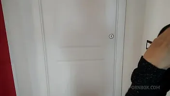 Diese großen Nippel necken dich und das ..
