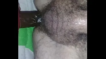 Fick meinen Freund mit einem Umschnalldildo